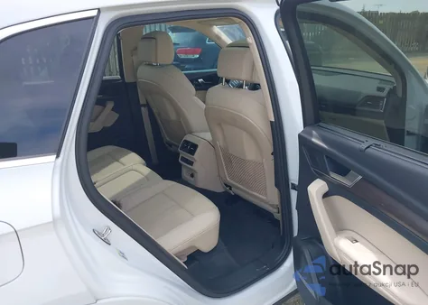 2023 Audi Q5 Premium Plus 55 Tfsi E S Line Quattro S Tronic from USA, damaged, VIN WA1E2BFY5P2092062